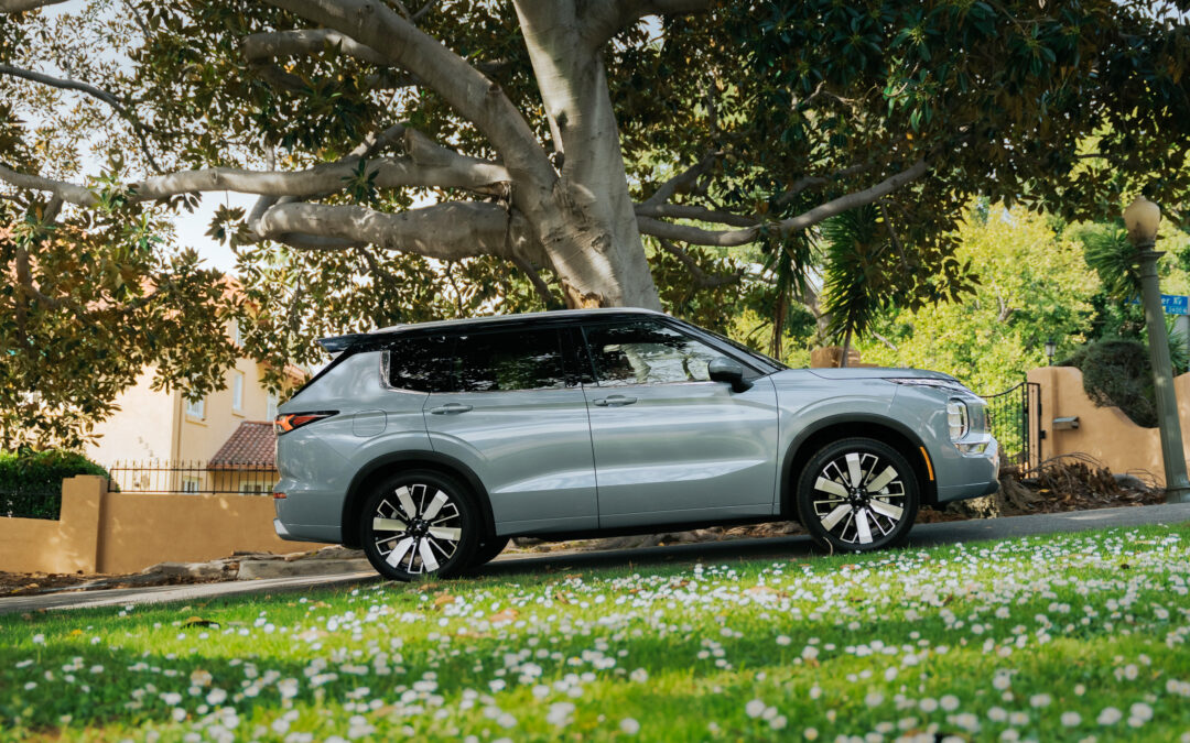 Le Mitsubishi Outlander PHEV récidive : toujours le véhicule hybride rechargeable le plus vendu au Canada